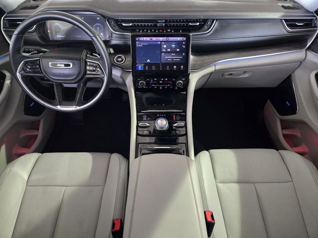 2022 Jeep Grand Cherokee Overland