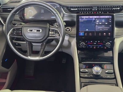 2022 Jeep Grand Cherokee Overland