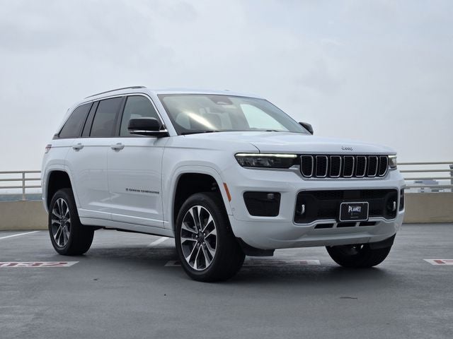 2022 Jeep Grand Cherokee Overland