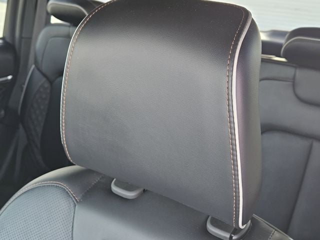 2023 Jeep Grand Cherokee Summit