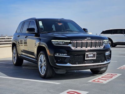 2023 Jeep Grand Cherokee Summit
