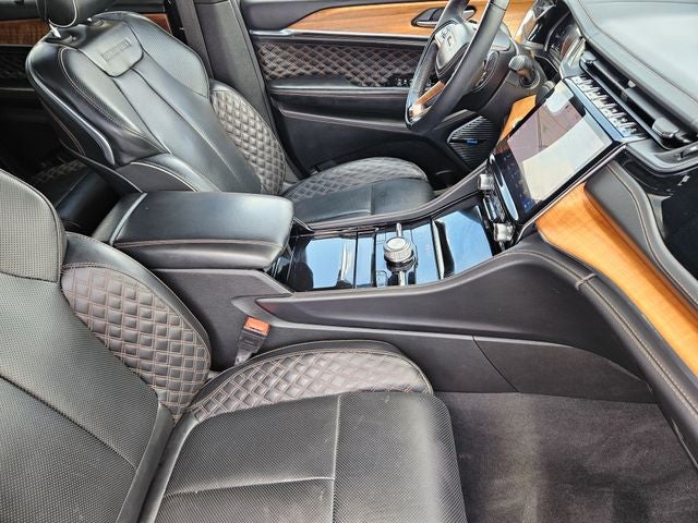 2024 Jeep Grand Cherokee L Summit