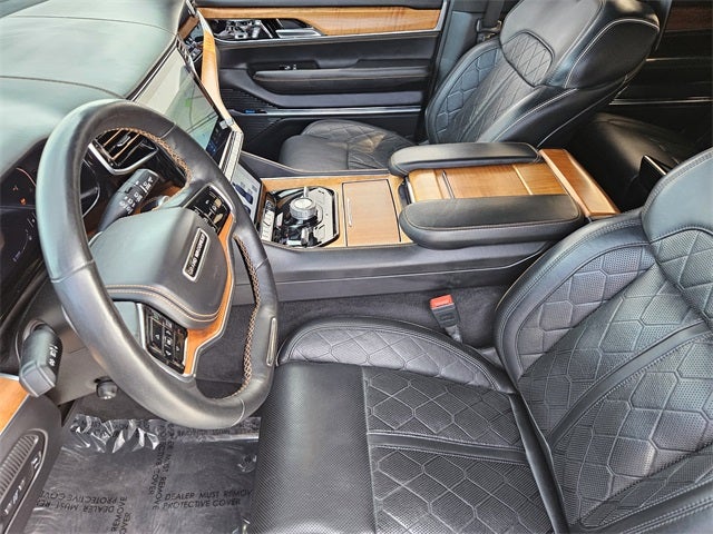 2022 Jeep Grand Wagoneer Series III