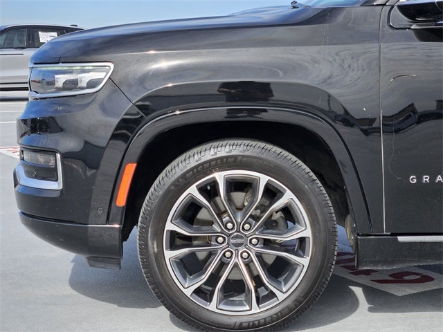 2022 Jeep Grand Wagoneer Series III