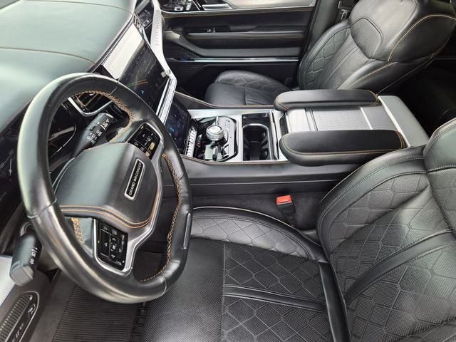 2022 Jeep Grand Wagoneer Series III