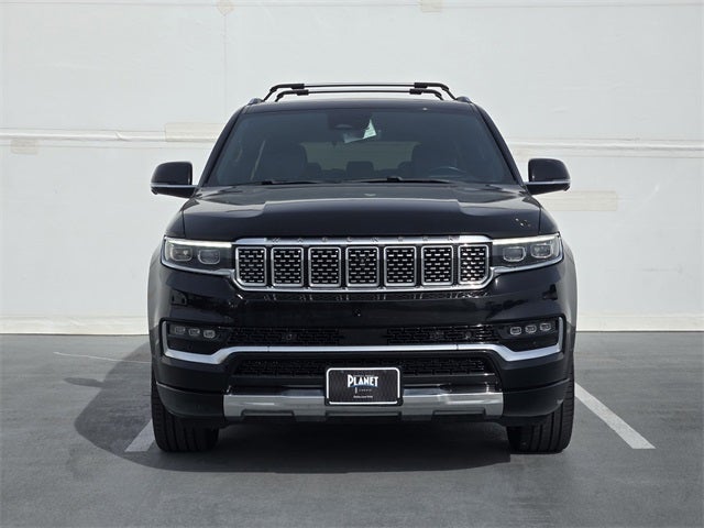 2022 Jeep Grand Wagoneer Series III