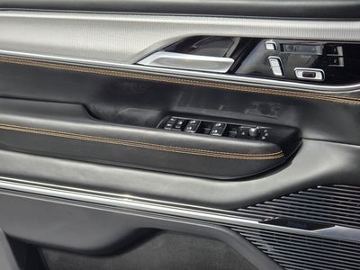 2022 Jeep Grand Wagoneer Series III