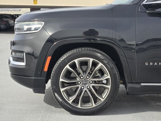 2022 Jeep Grand Wagoneer Series III