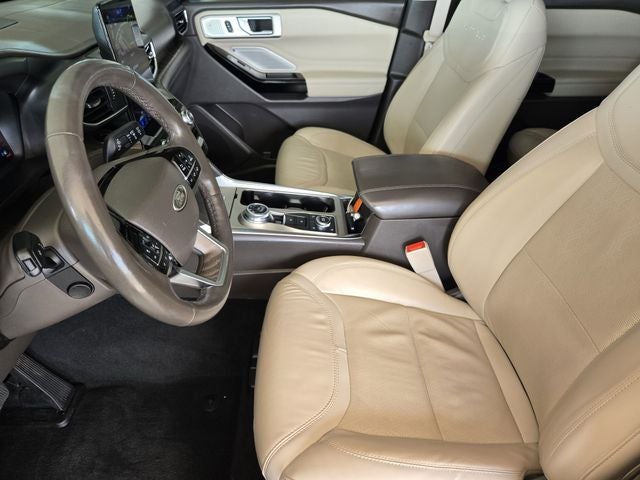 2022 Ford Explorer Platinum