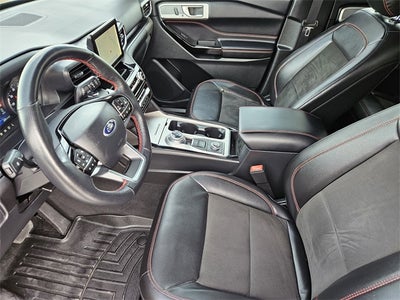 2022 Ford Explorer ST-Line