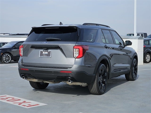 2022 Ford Explorer ST-Line