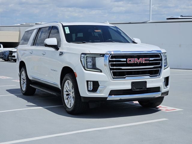 2022 GMC Yukon XL SLT
