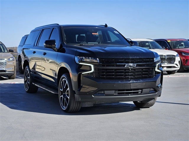 2024 Chevrolet Suburban RST