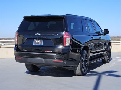 2024 Chevrolet Suburban RST
