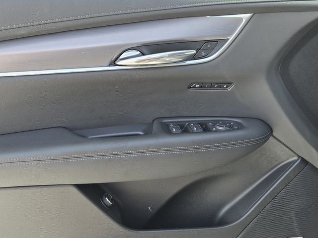 2024 Cadillac XT6 Luxury