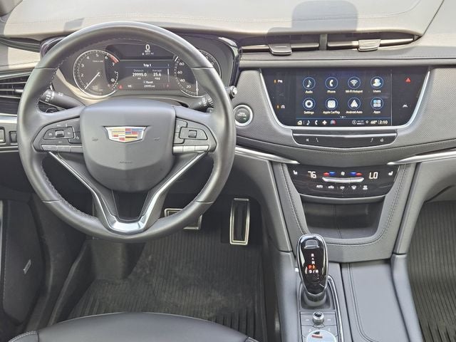 2024 Cadillac XT6 Luxury