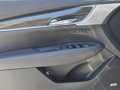2021 Cadillac XT6 Sport