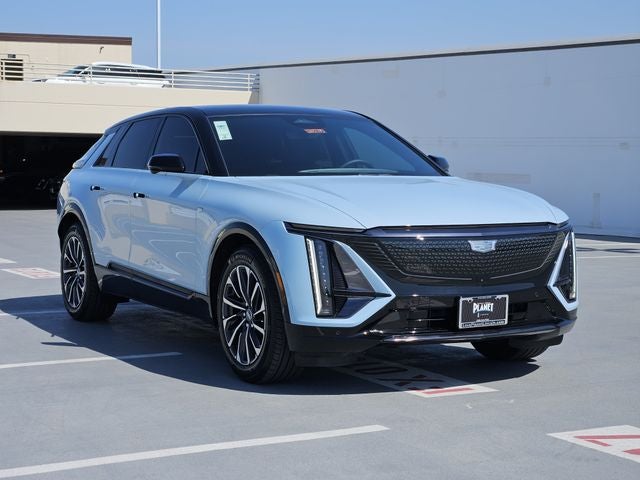 2025 Cadillac LYRIQ Sport