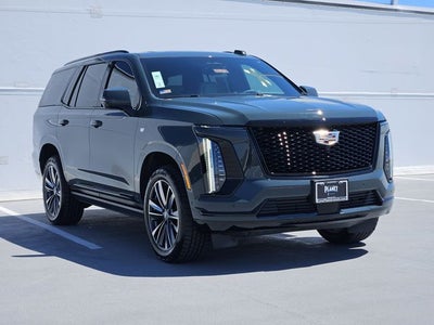 2025 Cadillac Escalade Sport