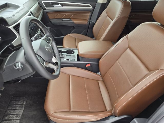 2023 Volkswagen Atlas 2.0T SE w/Technology