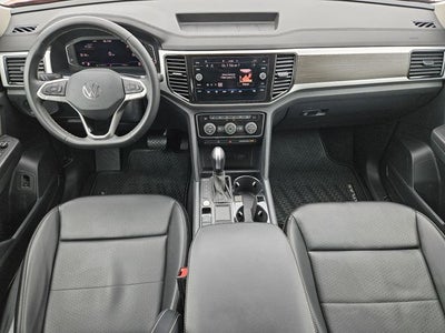 2022 Volkswagen Atlas 3.6L V6 SE w/Technology