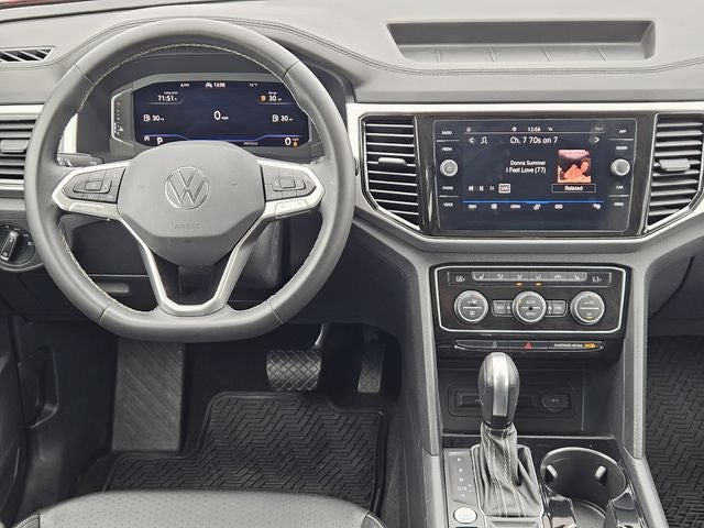 2022 Volkswagen Atlas 3.6L V6 SE w/Technology