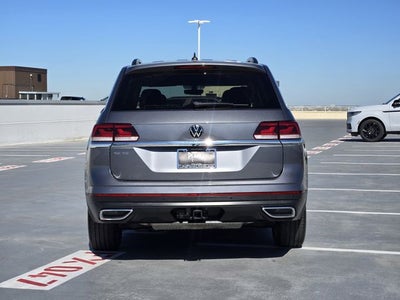 2022 Volkswagen Atlas 3.6L V6 SE w/Technology