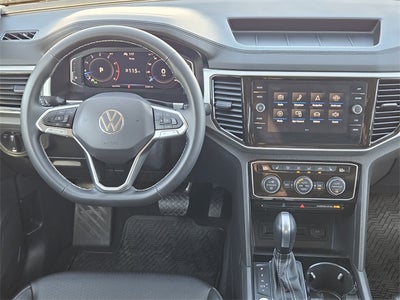 2023 Volkswagen Atlas 3.6L V6 SE w/Technology