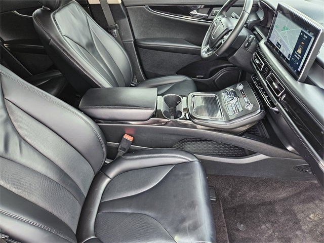 2021 Lincoln Nautilus Standard