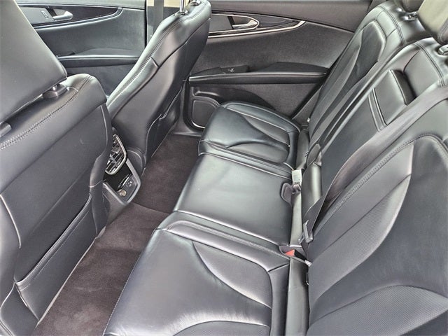 2021 Lincoln Nautilus Standard