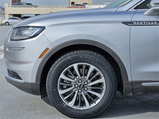 2021 Lincoln Nautilus Standard