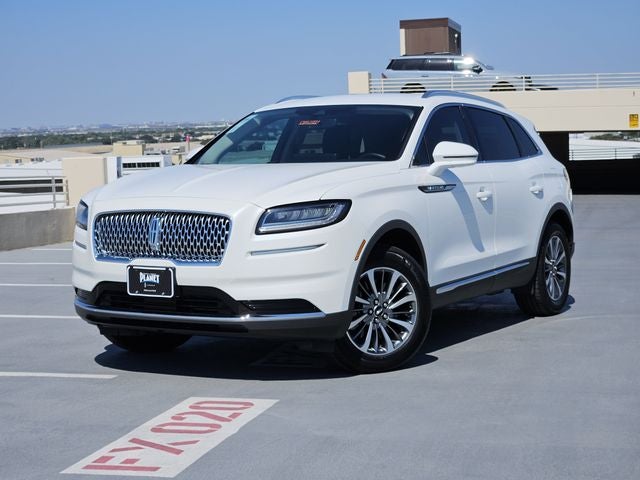2022 Lincoln Nautilus Standard