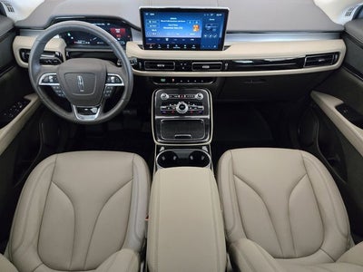 2022 Lincoln Nautilus Standard