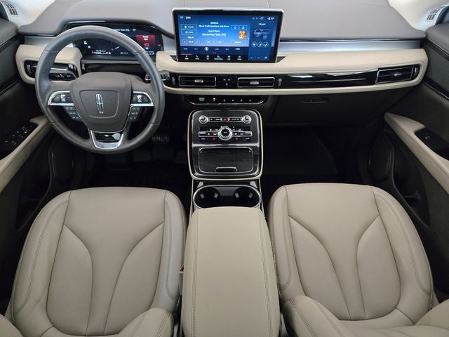 2022 Lincoln Nautilus Standard