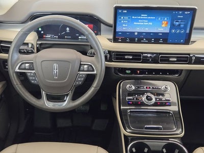 2022 Lincoln Nautilus Standard