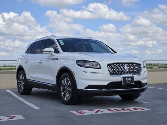 2022 Lincoln Nautilus Standard