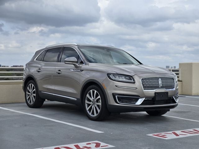 2019 Lincoln Nautilus Select