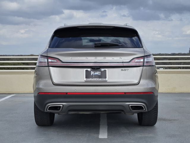 2019 Lincoln Nautilus Select