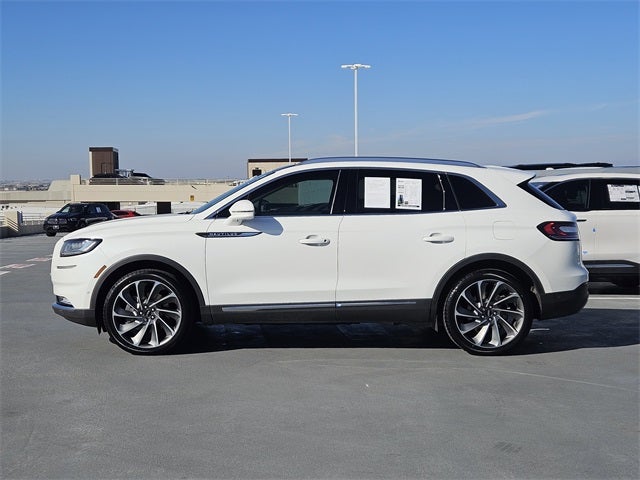 2022 Lincoln Nautilus Reserve