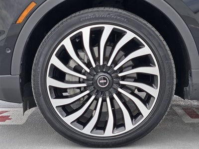 2022 Lincoln Nautilus Black Label