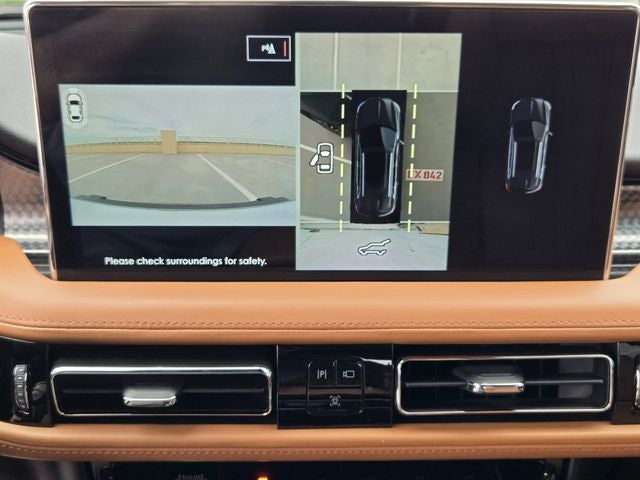 2022 Lincoln Nautilus Black Label