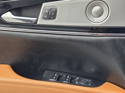 2022 Lincoln Nautilus Black Label