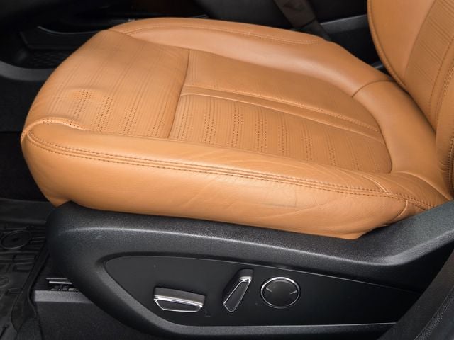 2022 Lincoln Nautilus Black Label