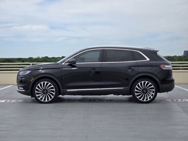 2022 Lincoln Nautilus Black Label