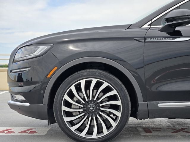 2022 Lincoln Nautilus Black Label