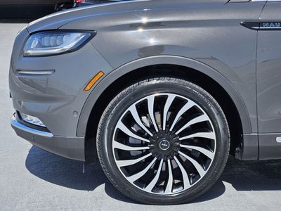 2022 Lincoln Nautilus Black Label