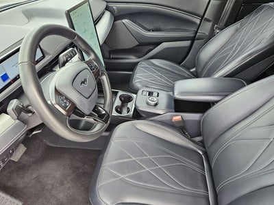 2022 Ford Mustang Mach-E Select