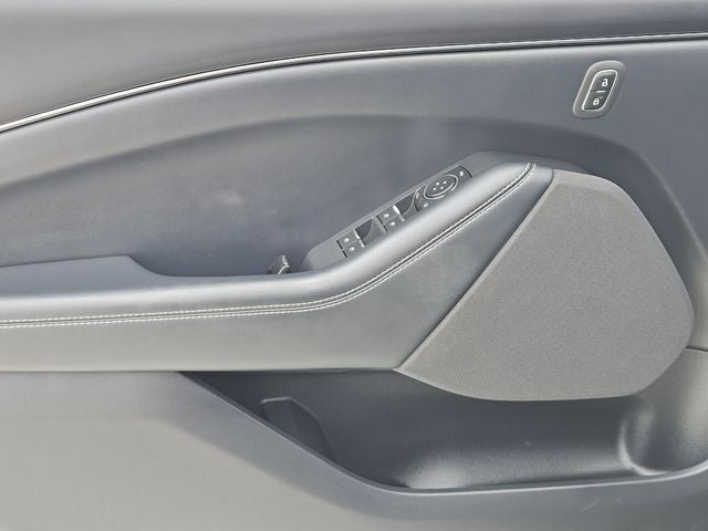 2022 Ford Mustang Mach-E Select