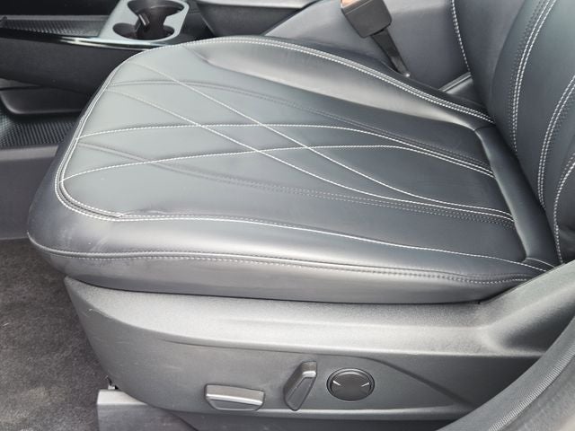 2022 Ford Mustang Mach-E Select