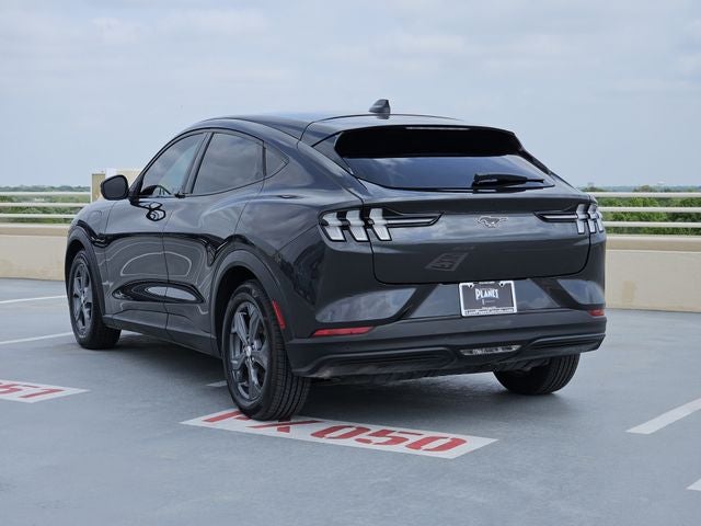 2022 Ford Mustang Mach-E Select